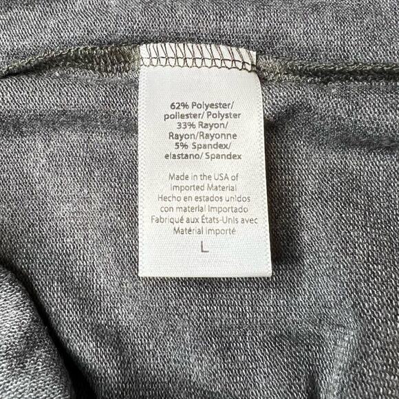 NWT Beyond Yoga Women's Olive Green Camo Crewneck Sweatshirt Relaxed Size L - Picture 9 of 10